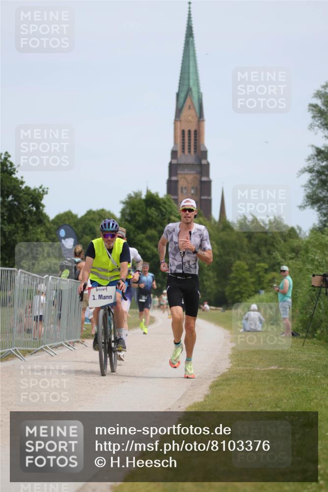 22.06.2025 - Viking Triathlon H.Heesch http://msf.ph/oto/8103376 22.06.2025 13:21:50 Laufen 4, 485, 544 meine-sportfotos.de