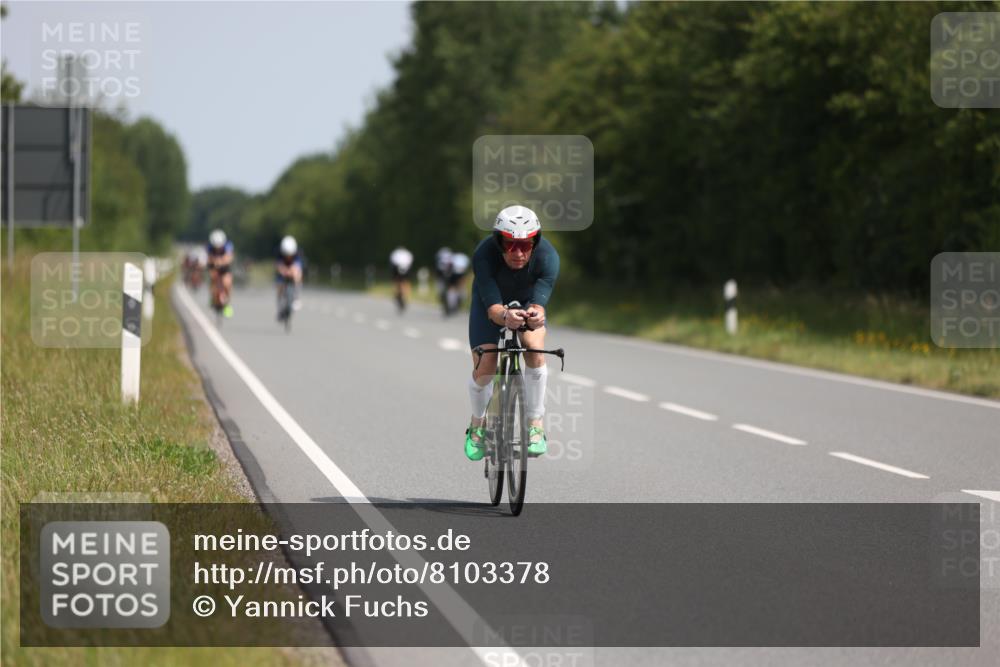 22.06.2025 - Viking Triathlon Yannick Fuchs http://msf.ph/oto/8103378 22.06.2025 11:27:06 Radfahren 145, 167, 253, 368, 437 meine-sportfotos.de