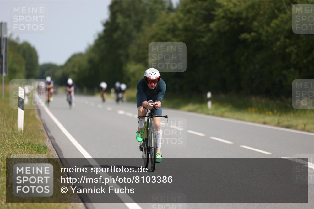 22.06.2025 - Viking Triathlon Yannick Fuchs http://msf.ph/oto/8103386 22.06.2025 11:27:06 Radfahren 145, 167, 253, 368, 437 meine-sportfotos.de
