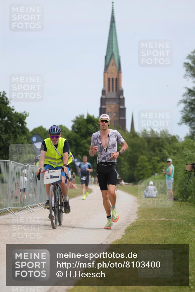 22.06.2025 - Viking Triathlon H.Heesch http://msf.ph/oto/8103400 22.06.2025 13:21:51 Laufen 4, 485, 544 meine-sportfotos.de