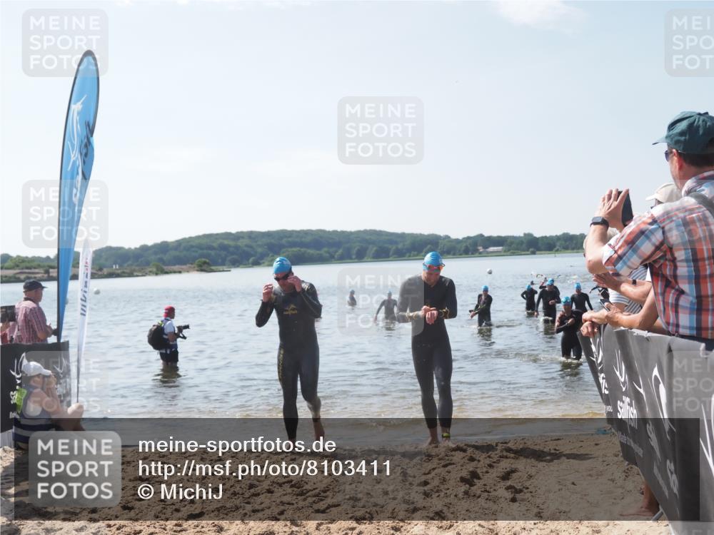 22.06.2025 - Viking Triathlon MichiJ http://msf.ph/oto/8103411 22.06.2025 10:46:31 Schwimmen 60, 143, 225, 333, 406, 479 meine-sportfotos.de