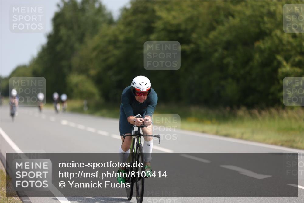 22.06.2025 - Viking Triathlon Yannick Fuchs http://msf.ph/oto/8103414 22.06.2025 11:27:06 Radfahren 145, 167, 253, 368, 437 meine-sportfotos.de