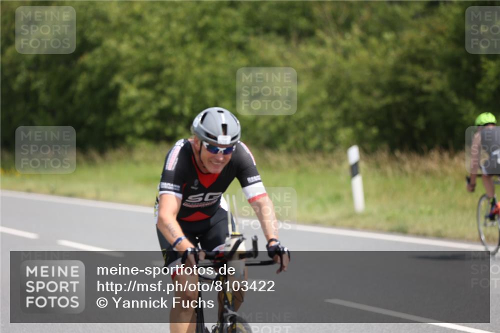 22.06.2025 - Viking Triathlon Yannick Fuchs http://msf.ph/oto/8103422 22.06.2025 12:06:11 Radfahren 70, 74, 208, 258, 300, 323 meine-sportfotos.de
