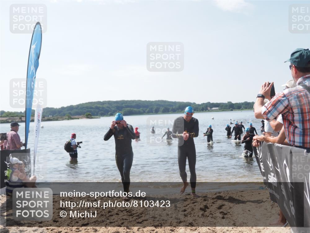 22.06.2025 - Viking Triathlon MichiJ http://msf.ph/oto/8103423 22.06.2025 10:46:31 Schwimmen 60, 143, 225, 333, 406, 479 meine-sportfotos.de
