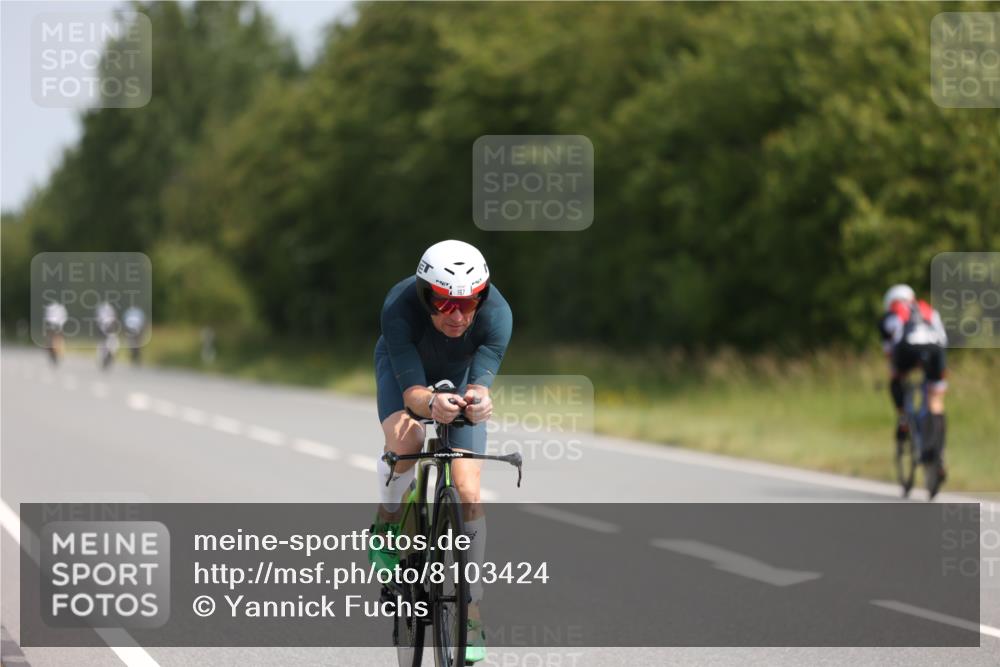 22.06.2025 - Viking Triathlon Yannick Fuchs http://msf.ph/oto/8103424 22.06.2025 11:27:07 Radfahren 167, 253, 368, 437 meine-sportfotos.de