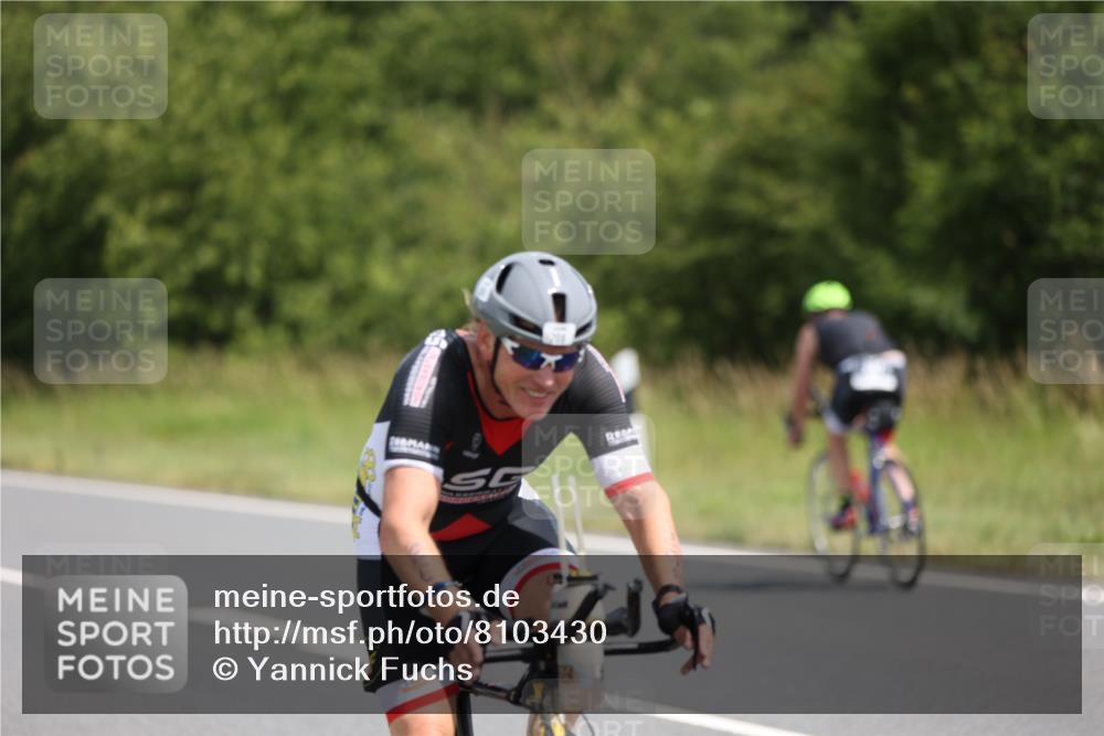 22.06.2025 - Viking Triathlon Yannick Fuchs http://msf.ph/oto/8103430 22.06.2025 12:06:11 Radfahren 70, 74, 208, 258, 300, 323 meine-sportfotos.de
