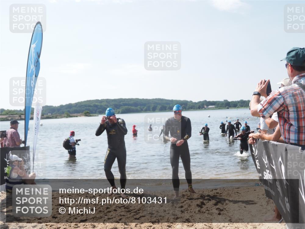 22.06.2025 - Viking Triathlon MichiJ http://msf.ph/oto/8103431 22.06.2025 10:46:32 Schwimmen 60, 143, 225, 333, 406, 479 meine-sportfotos.de