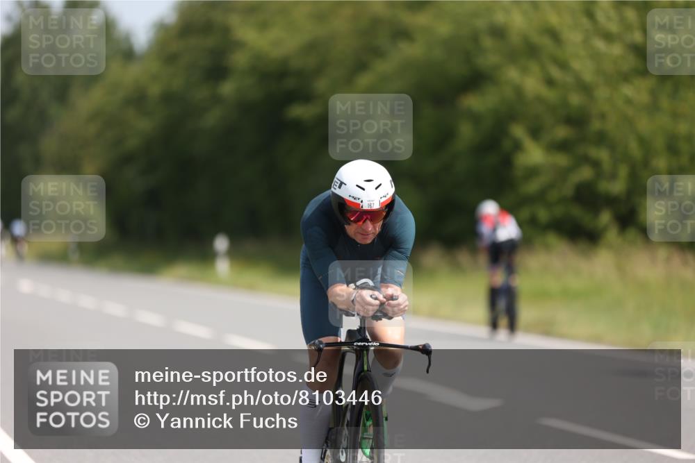 22.06.2025 - Viking Triathlon Yannick Fuchs http://msf.ph/oto/8103446 22.06.2025 11:27:07 Radfahren 167, 253, 368, 437 meine-sportfotos.de