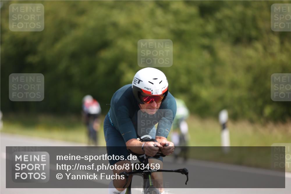 22.06.2025 - Viking Triathlon Yannick Fuchs http://msf.ph/oto/8103459 22.06.2025 11:27:07 Radfahren 167, 253, 368, 437 meine-sportfotos.de