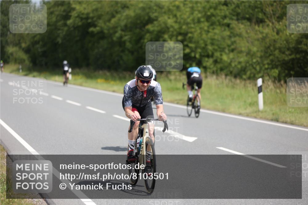 22.06.2025 - Viking Triathlon Yannick Fuchs http://msf.ph/oto/8103501 22.06.2025 12:06:26 Radfahren 76, 121, 161, 215, 289, 367, 372 meine-sportfotos.de