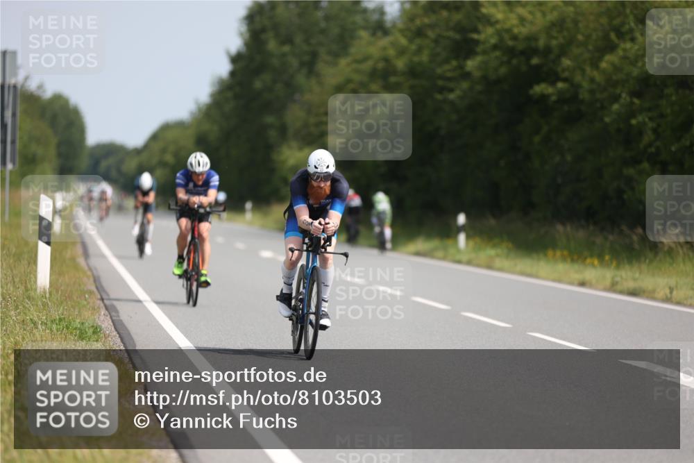 22.06.2025 - Viking Triathlon Yannick Fuchs http://msf.ph/oto/8103503 22.06.2025 11:27:12 Radfahren 253, 437, 529 meine-sportfotos.de