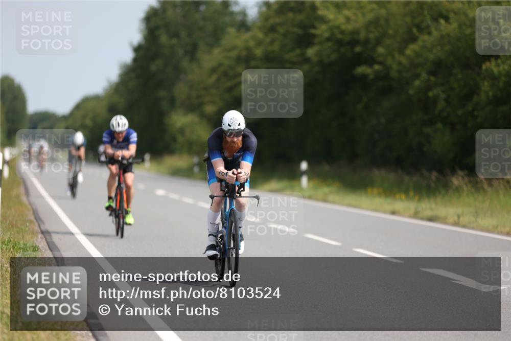 22.06.2025 - Viking Triathlon Yannick Fuchs http://msf.ph/oto/8103524 22.06.2025 11:27:12 Radfahren 253, 437, 529 meine-sportfotos.de