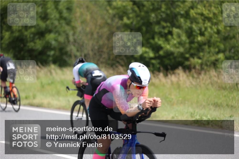 22.06.2025 - Viking Triathlon Yannick Fuchs http://msf.ph/oto/8103529 22.06.2025 12:06:28 Radfahren 76, 161, 215, 289, 367, 372 meine-sportfotos.de