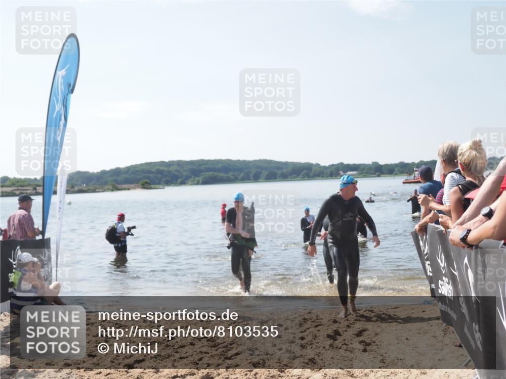 22.06.2025 - Viking Triathlon MichiJ http://msf.ph/oto/8103535 22.06.2025 10:46:45 Schwimmen 143, 206, 333, 479, 498, 515 meine-sportfotos.de