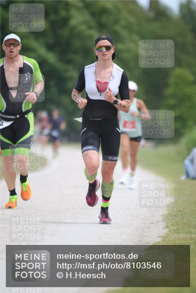22.06.2025 - Viking Triathlon H.Heesch http://msf.ph/oto/8103546 22.06.2025 13:22:07 Laufen 11, 281 meine-sportfotos.de