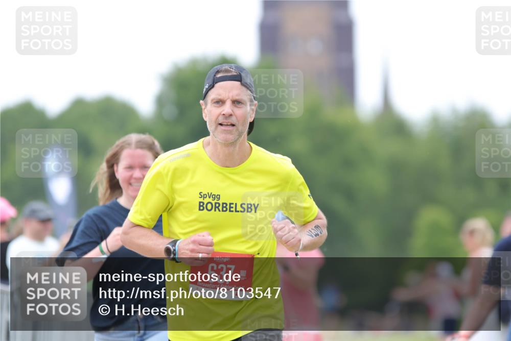 22.06.2025 - Viking Triathlon H.Heesch http://msf.ph/oto/8103547 22.06.2025 15:53:24 Laufen 46, 75, 359, 548, 637 meine-sportfotos.de