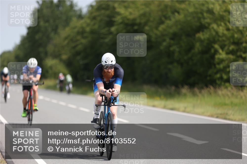 22.06.2025 - Viking Triathlon Yannick Fuchs http://msf.ph/oto/8103552 22.06.2025 11:27:13 Radfahren 253, 437, 529 meine-sportfotos.de