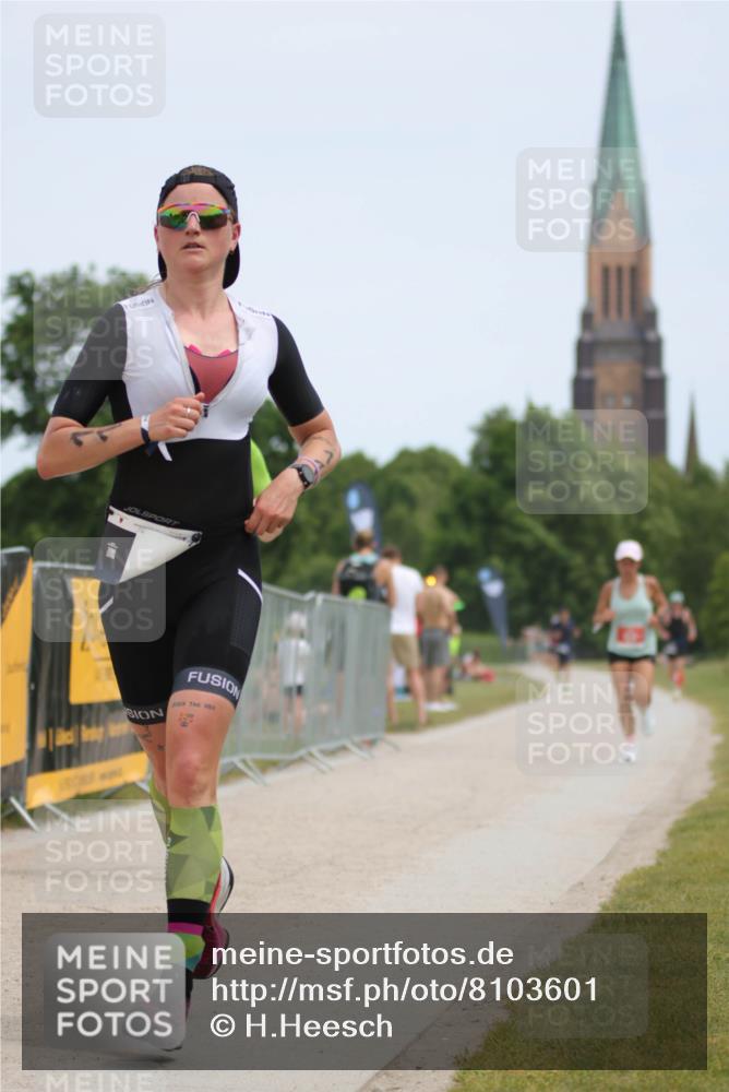 22.06.2025 - Viking Triathlon H.Heesch http://msf.ph/oto/8103601 22.06.2025 13:22:11 Laufen 11, 281, 659 meine-sportfotos.de