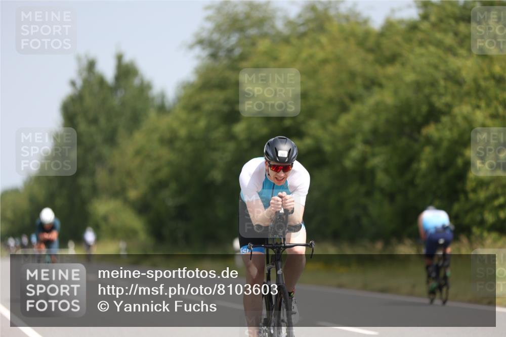 22.06.2025 - Viking Triathlon Yannick Fuchs http://msf.ph/oto/8103603 22.06.2025 12:06:46 Radfahren 52, 365, 390, 398, 466 meine-sportfotos.de
