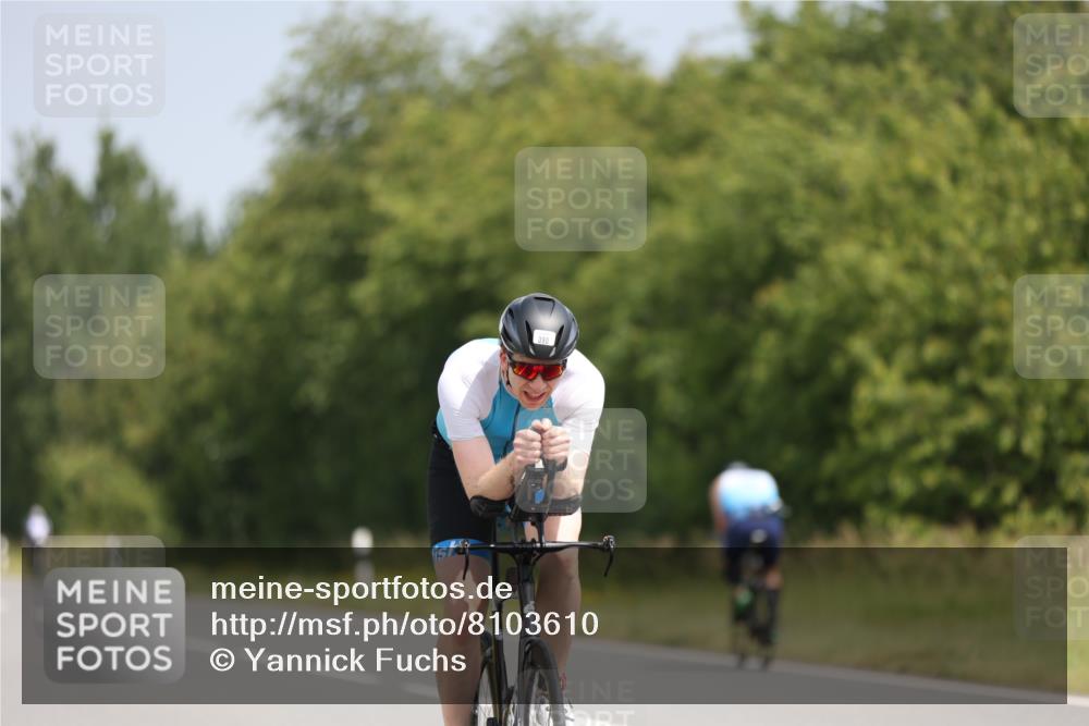 22.06.2025 - Viking Triathlon Yannick Fuchs http://msf.ph/oto/8103610 22.06.2025 12:06:46 Radfahren 52, 365, 390, 398, 466 meine-sportfotos.de