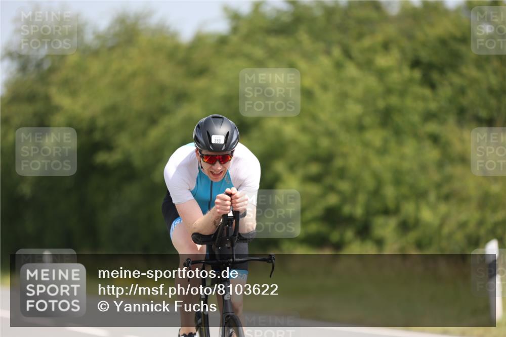 22.06.2025 - Viking Triathlon Yannick Fuchs http://msf.ph/oto/8103622 22.06.2025 12:06:46 Radfahren 52, 365, 390, 398, 466 meine-sportfotos.de
