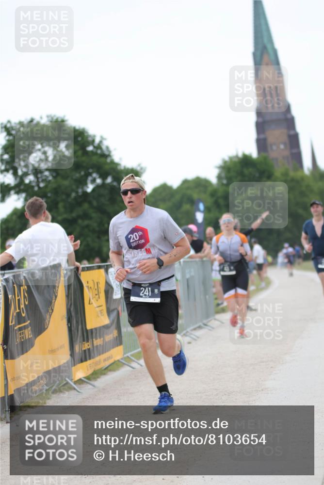 22.06.2025 - Viking Triathlon H.Heesch http://msf.ph/oto/8103654 22.06.2025 15:54:01 Laufen 43, 213, 241 meine-sportfotos.de