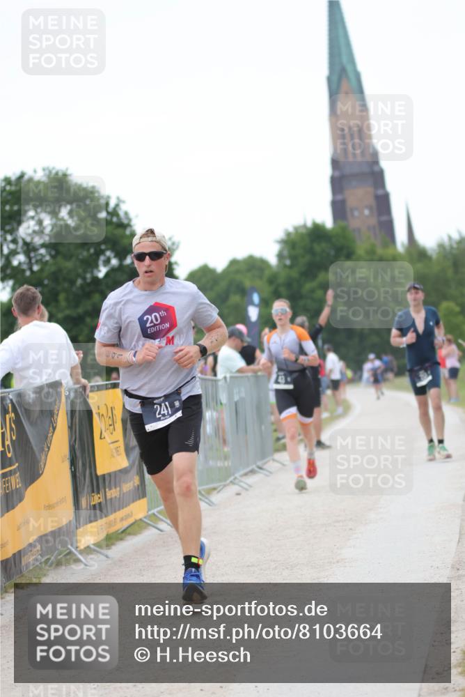 22.06.2025 - Viking Triathlon H.Heesch http://msf.ph/oto/8103664 22.06.2025 15:54:01 Laufen 43, 213, 241 meine-sportfotos.de