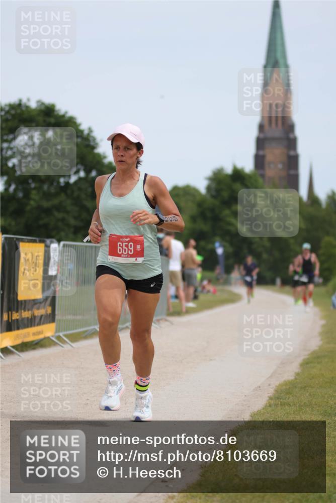 22.06.2025 - Viking Triathlon H.Heesch http://msf.ph/oto/8103669 22.06.2025 13:22:16 Laufen 281, 659 meine-sportfotos.de