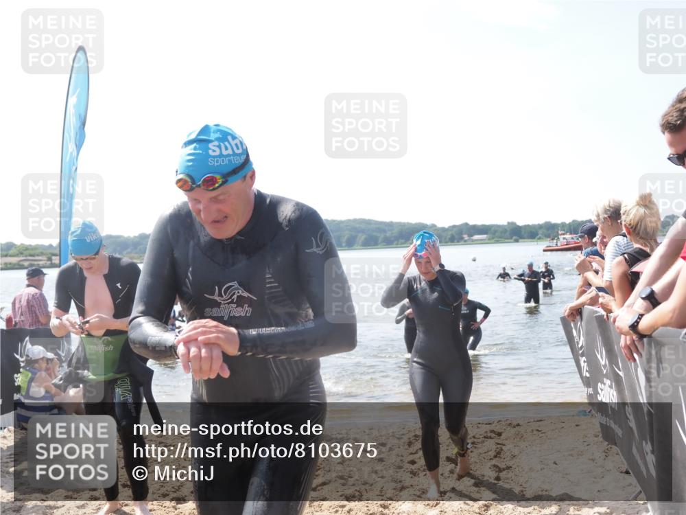 22.06.2025 - Viking Triathlon MichiJ http://msf.ph/oto/8103675 22.06.2025 10:46:50 Schwimmen 36, 206, 498, 515 meine-sportfotos.de