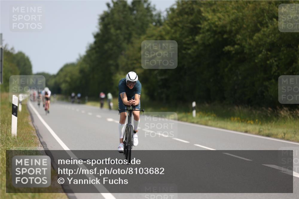 22.06.2025 - Viking Triathlon Yannick Fuchs http://msf.ph/oto/8103682 22.06.2025 11:27:16 Radfahren 172, 253, 367, 420, 437, 529, 652 meine-sportfotos.de