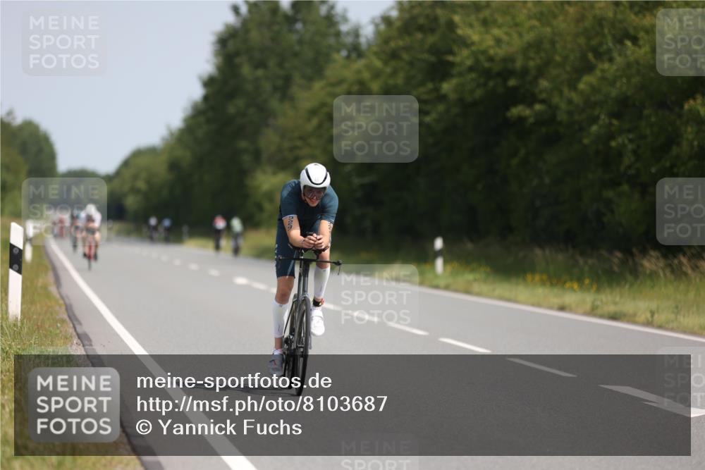 22.06.2025 - Viking Triathlon Yannick Fuchs http://msf.ph/oto/8103687 22.06.2025 11:27:17 Radfahren 172, 253, 367, 420, 437, 529, 652 meine-sportfotos.de