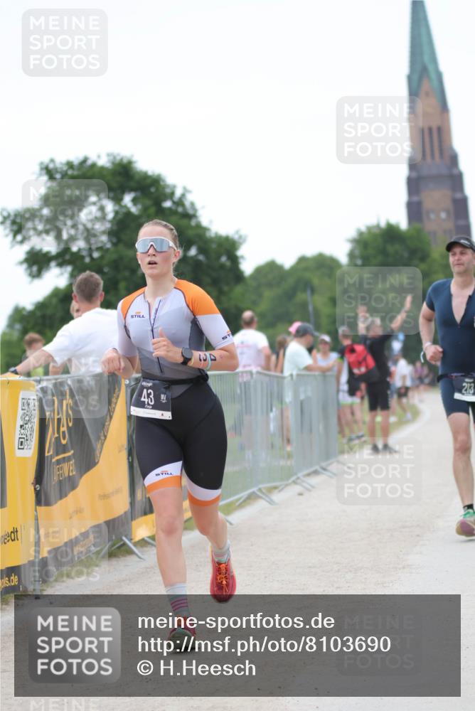 22.06.2025 - Viking Triathlon H.Heesch http://msf.ph/oto/8103690 22.06.2025 15:54:04 Laufen 43, 213, 241 meine-sportfotos.de