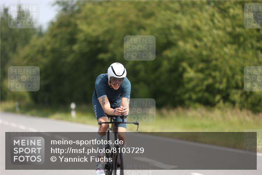 22.06.2025 - Viking Triathlon Yannick Fuchs http://msf.ph/oto/8103729 22.06.2025 11:27:18 Radfahren 172, 253, 289, 367, 420, 437, 529, 652 meine-sportfotos.de