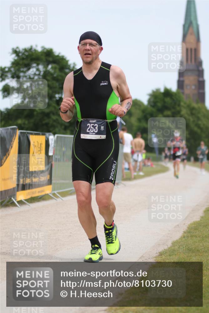 22.06.2025 - Viking Triathlon H.Heesch http://msf.ph/oto/8103730 22.06.2025 13:22:32 Laufen 204, 253 meine-sportfotos.de