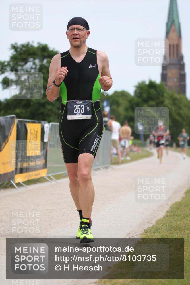 22.06.2025 - Viking Triathlon H.Heesch http://msf.ph/oto/8103735 22.06.2025 13:22:32 Laufen 204, 253 meine-sportfotos.de