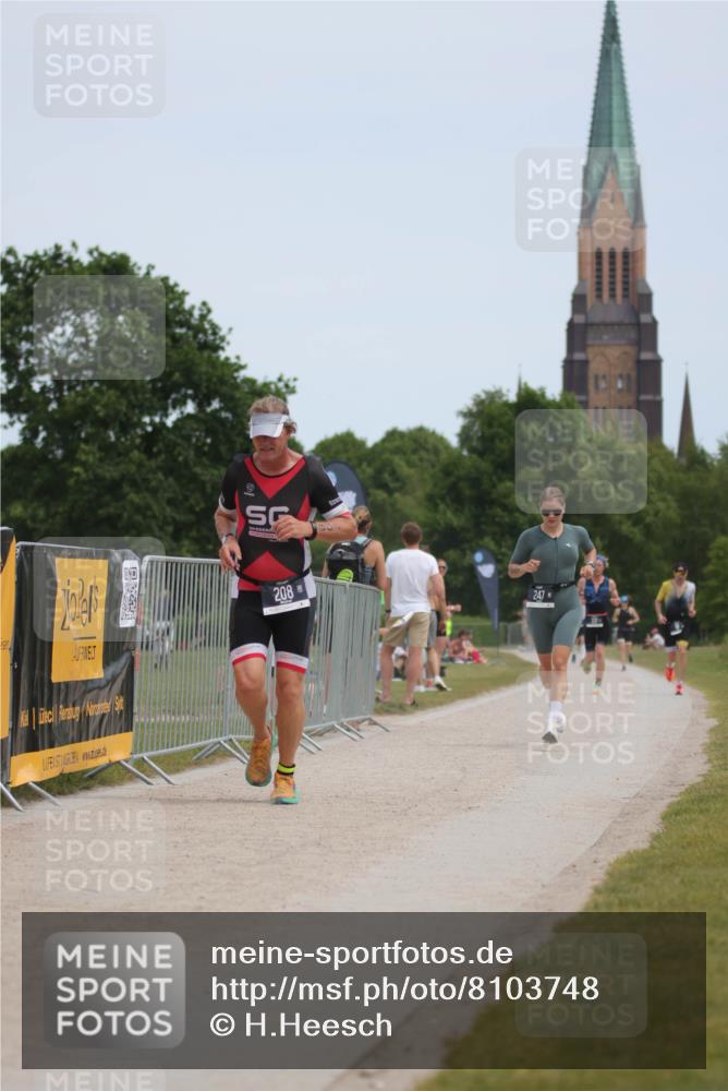 22.06.2025 - Viking Triathlon H.Heesch http://msf.ph/oto/8103748 22.06.2025 13:22:40 Laufen 208, 247 meine-sportfotos.de