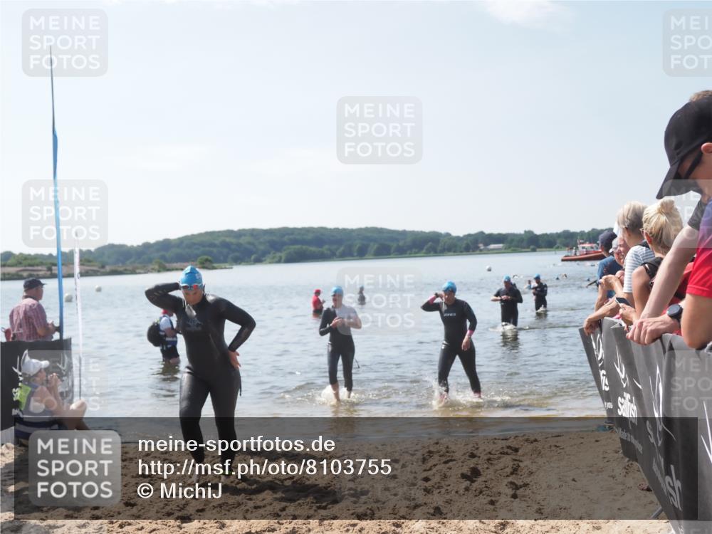22.06.2025 - Viking Triathlon MichiJ http://msf.ph/oto/8103755 22.06.2025 10:46:54 Schwimmen 36, 206, 378, 498, 515 meine-sportfotos.de