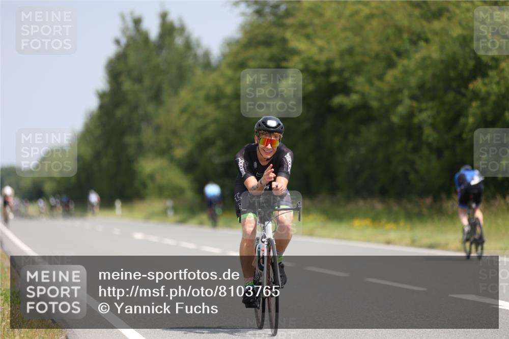 22.06.2025 - Viking Triathlon Yannick Fuchs http://msf.ph/oto/8103765 22.06.2025 12:06:51 Radfahren 365, 390, 398, 466 meine-sportfotos.de