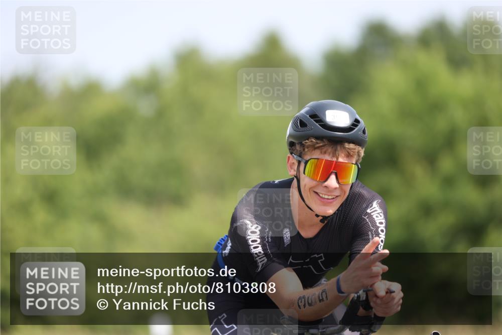 22.06.2025 - Viking Triathlon Yannick Fuchs http://msf.ph/oto/8103808 22.06.2025 12:06:53 Radfahren 365, 398, 466, 518 meine-sportfotos.de