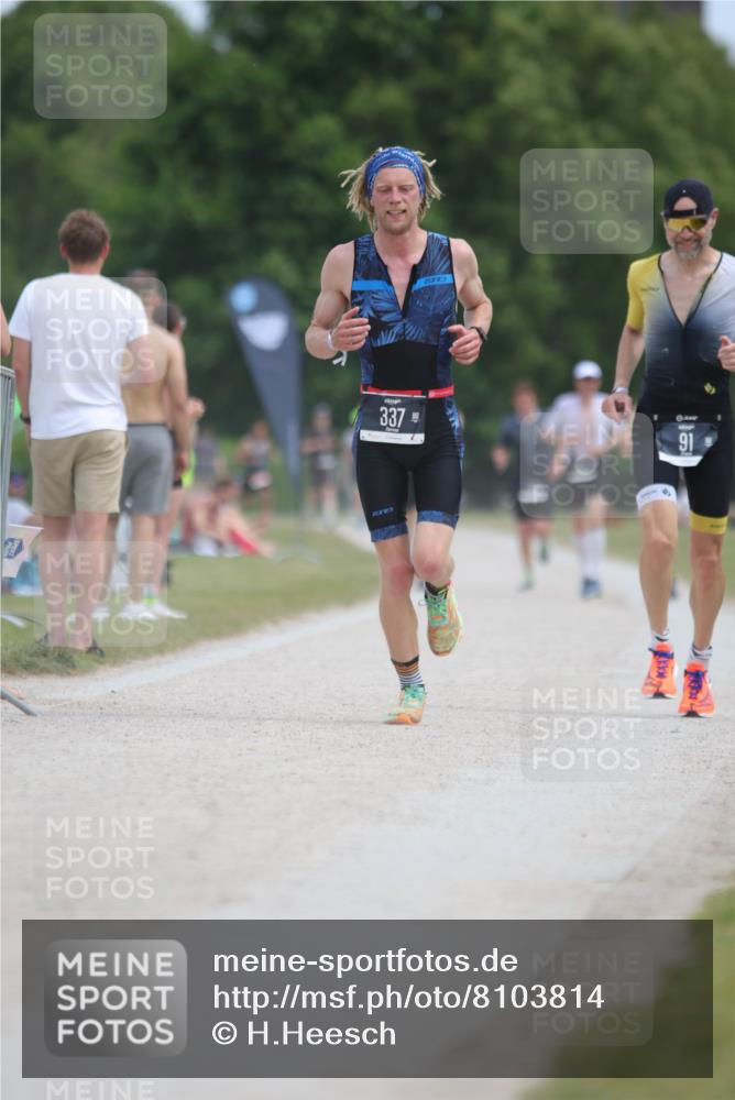 22.06.2025 - Viking Triathlon H.Heesch http://msf.ph/oto/8103814 22.06.2025 13:22:45 Laufen 91, 208, 247, 337 meine-sportfotos.de