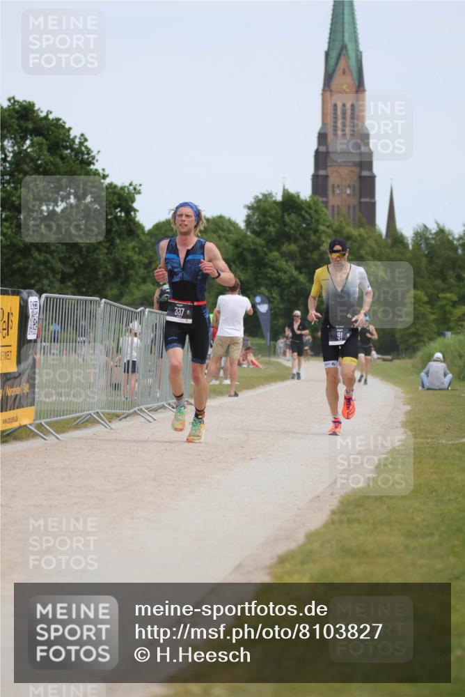 22.06.2025 - Viking Triathlon H.Heesch http://msf.ph/oto/8103827 22.06.2025 13:22:48 Laufen 91, 247, 337 meine-sportfotos.de