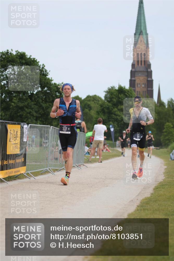 22.06.2025 - Viking Triathlon H.Heesch http://msf.ph/oto/8103851 22.06.2025 13:22:48 Laufen 91, 247, 337 meine-sportfotos.de