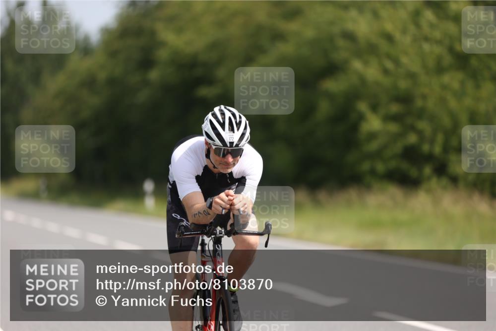 22.06.2025 - Viking Triathlon Yannick Fuchs http://msf.ph/oto/8103870 22.06.2025 11:27:25 Radfahren 57, 172, 258, 289, 359, 367, 420, 652 meine-sportfotos.de
