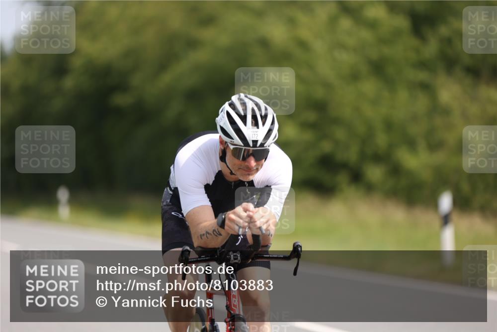 22.06.2025 - Viking Triathlon Yannick Fuchs http://msf.ph/oto/8103883 22.06.2025 11:27:26 Radfahren 57, 172, 258, 289, 359, 367, 420, 652 meine-sportfotos.de