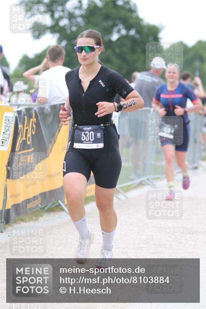 22.06.2025 - Viking Triathlon H.Heesch http://msf.ph/oto/8103884 22.06.2025 15:54:35 Laufen 470, 530 meine-sportfotos.de