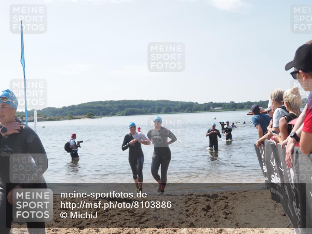 22.06.2025 - Viking Triathlon MichiJ http://msf.ph/oto/8103886 22.06.2025 10:46:57 Schwimmen 36, 378, 498, 515 meine-sportfotos.de