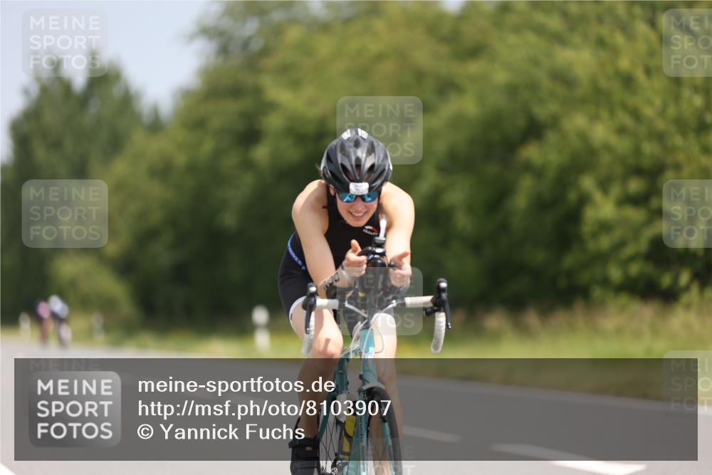 22.06.2025 - Viking Triathlon Yannick Fuchs http://msf.ph/oto/8103907 22.06.2025 12:07:17 Radfahren 3, 24, 143, 200, 469 meine-sportfotos.de