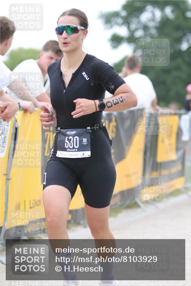 22.06.2025 - Viking Triathlon H.Heesch http://msf.ph/oto/8103929 22.06.2025 15:54:36 Laufen 470, 530 meine-sportfotos.de