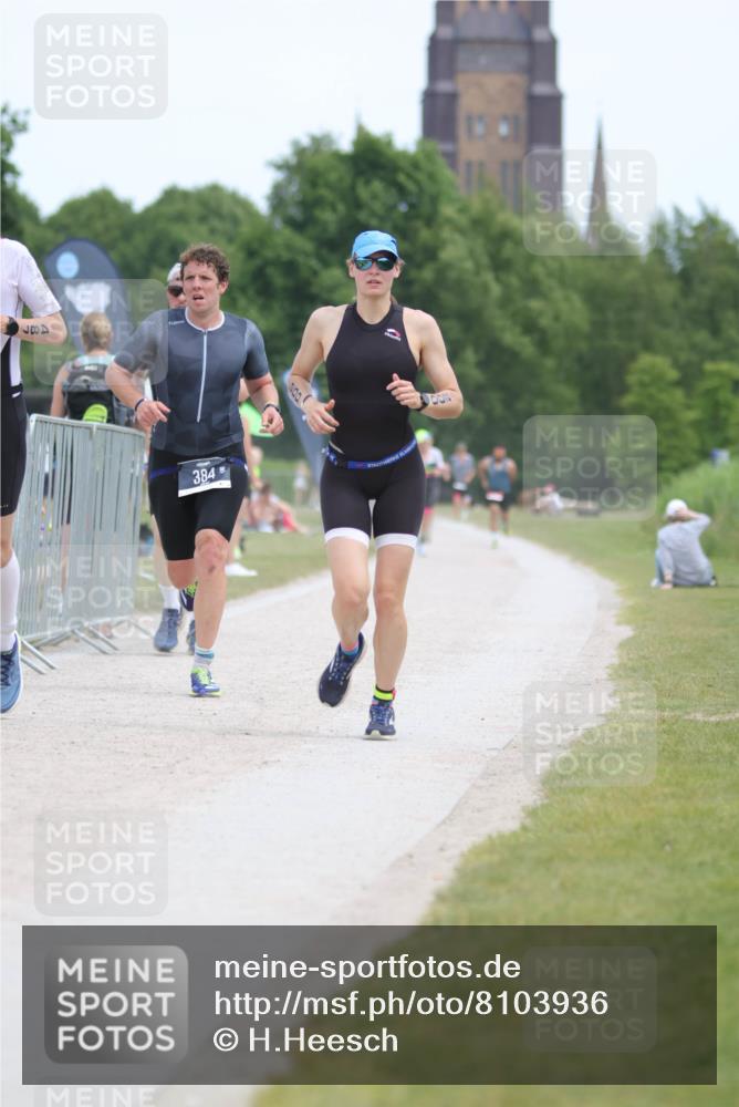 22.06.2025 - Viking Triathlon H.Heesch http://msf.ph/oto/8103936 22.06.2025 13:23:00 Laufen 200, 297, 384, 487 meine-sportfotos.de