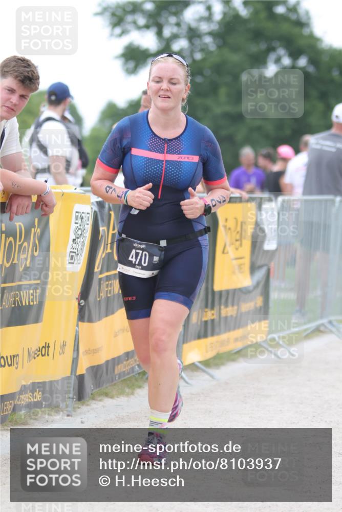 22.06.2025 - Viking Triathlon H.Heesch http://msf.ph/oto/8103937 22.06.2025 15:54:37 Laufen 470, 530 meine-sportfotos.de